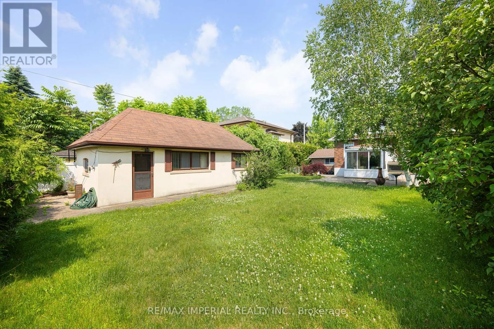 7 DODDINGTON DRIVE