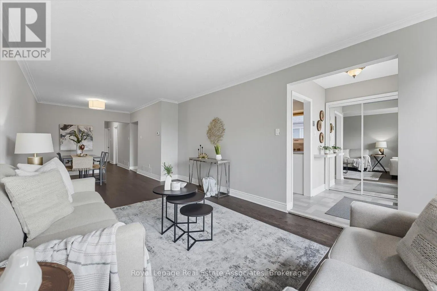 1624 CORAM CRESCENT