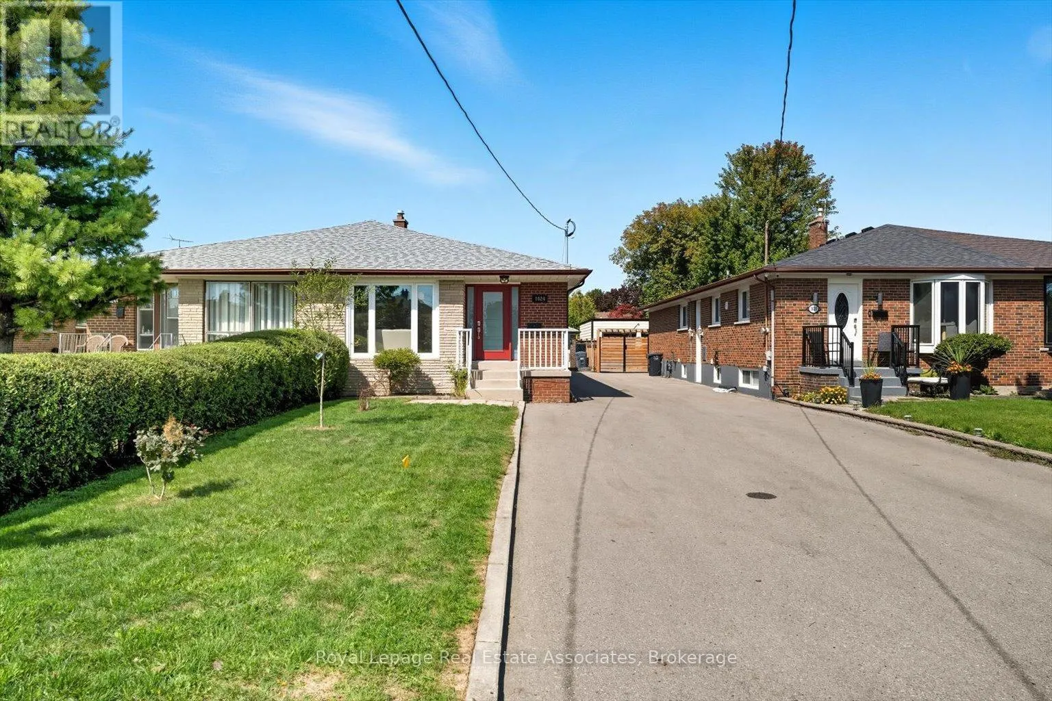 1624 CORAM CRESCENT