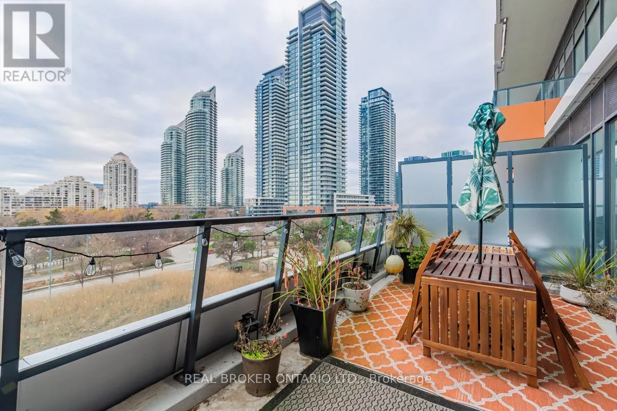 425 - 30 SHORE BREEZE DRIVE
