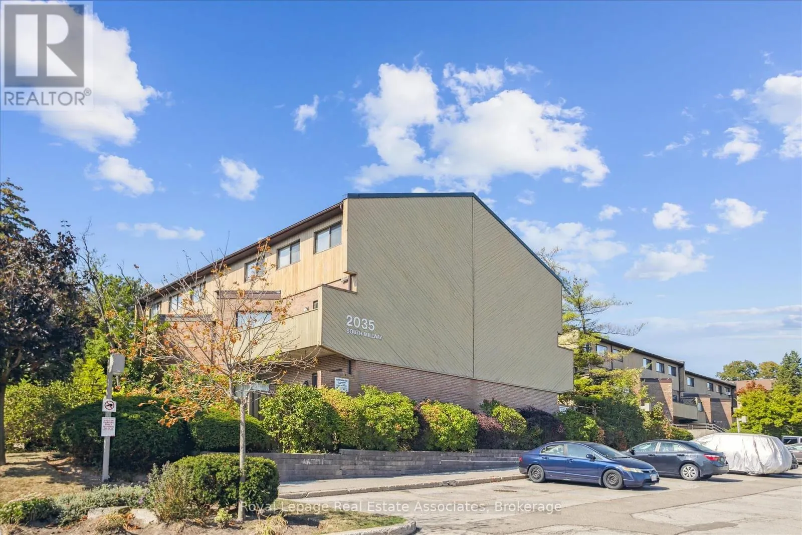 53 - 2035 SOUTH MILLWAY