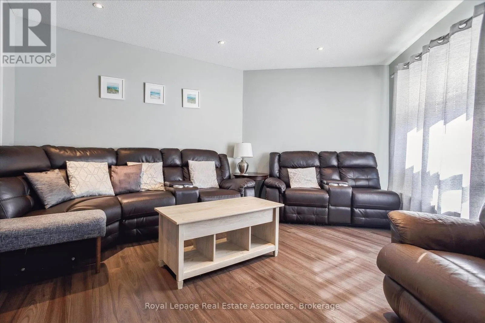 53 - 2035 SOUTH MILLWAY
