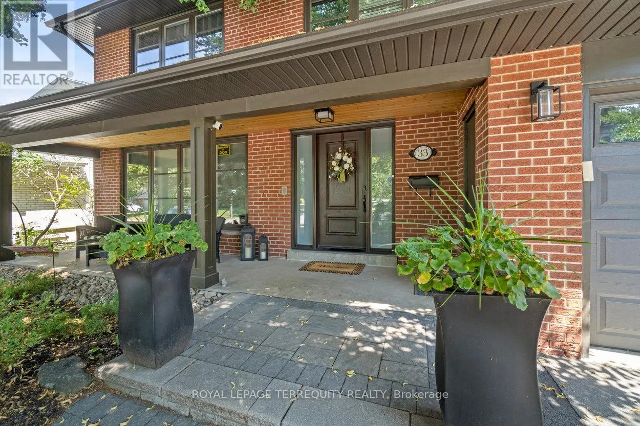 33 ASHFORD DRIVE