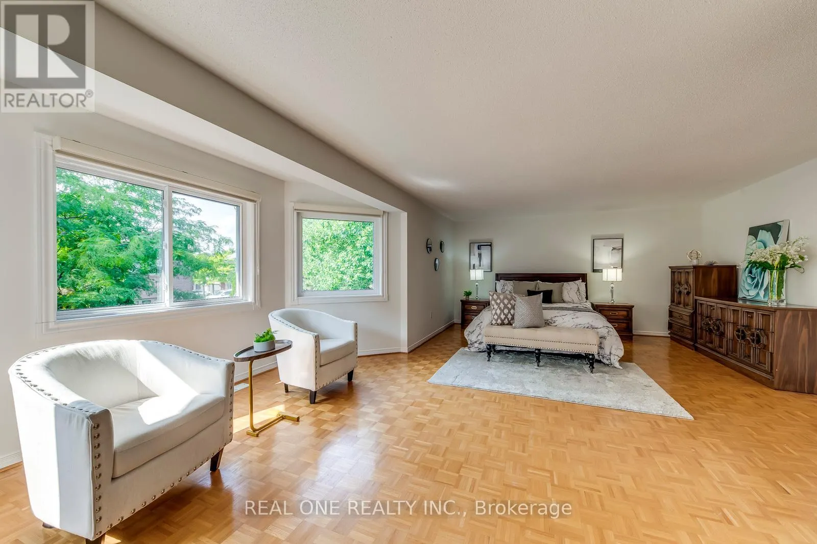 2751 DUNCAIRN DRIVE