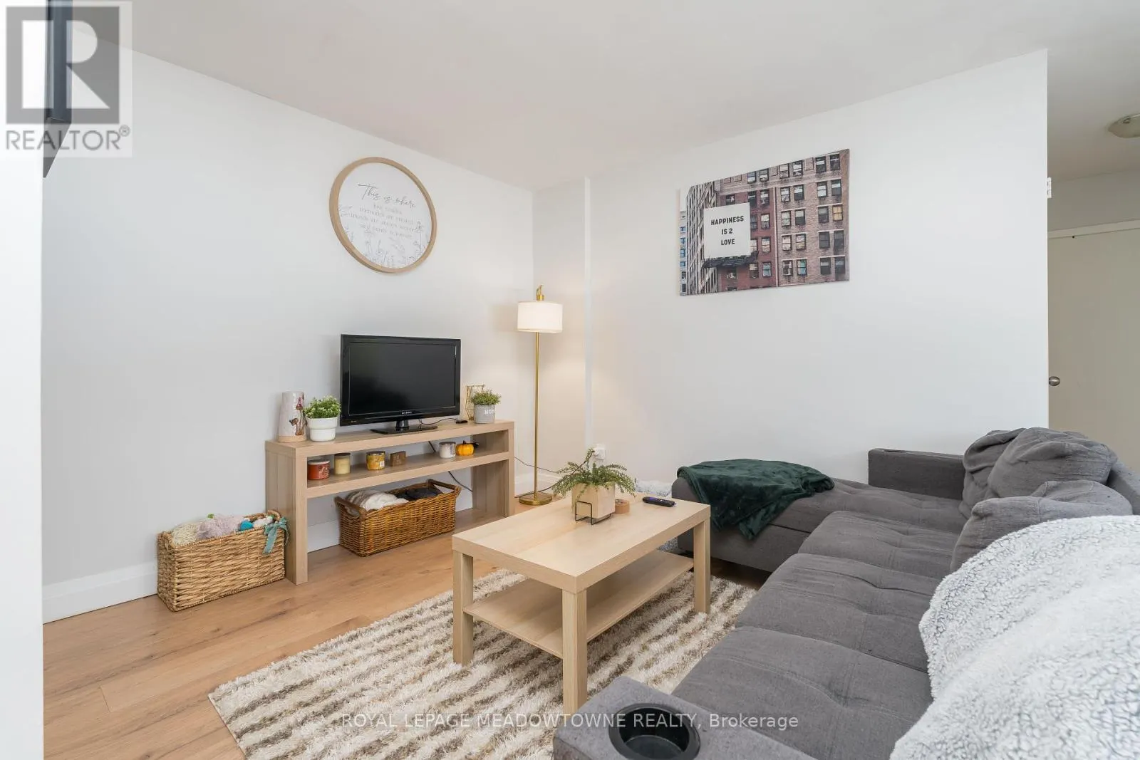 2A - 8 CHERRY STREET