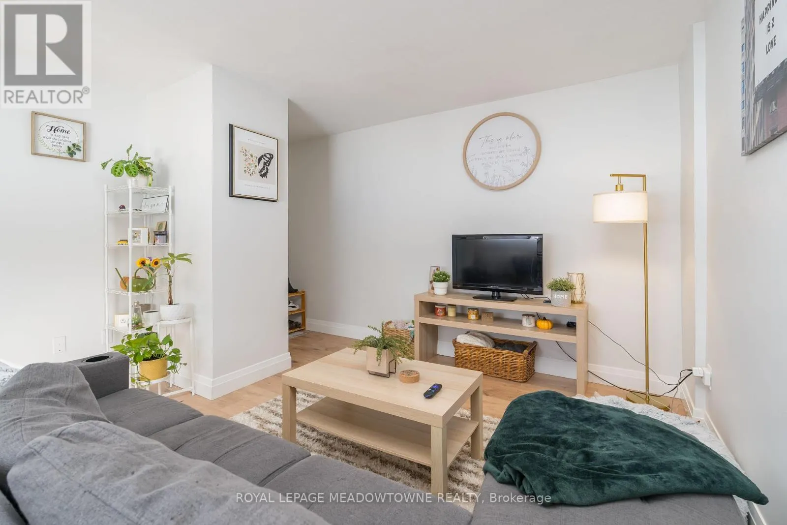2A - 8 CHERRY STREET