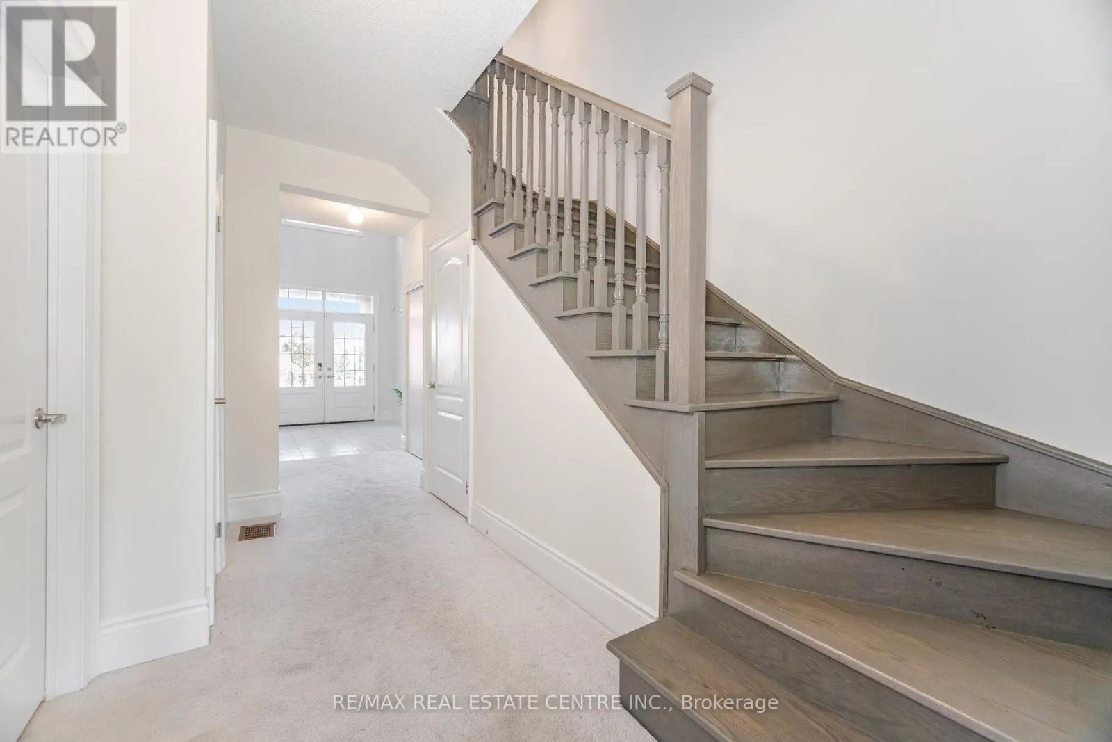 20 FOXSPARROW ROAD