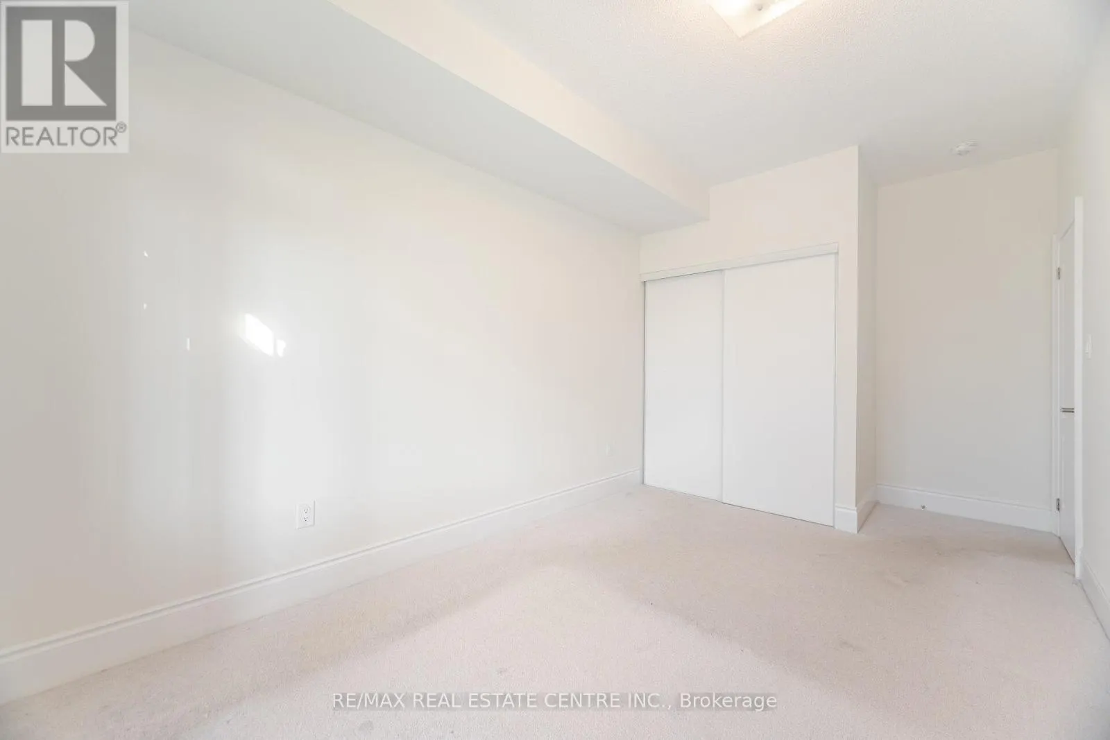 20 FOXSPARROW ROAD