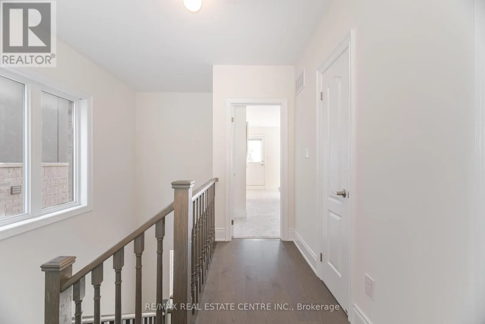 20 FOXSPARROW ROAD
