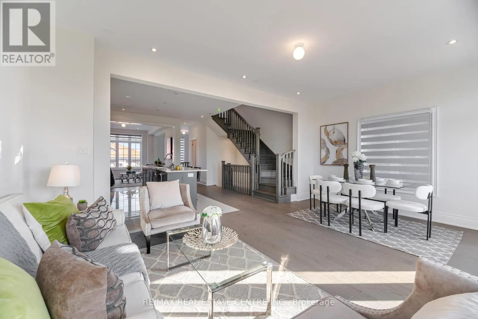 20 FOXSPARROW ROAD