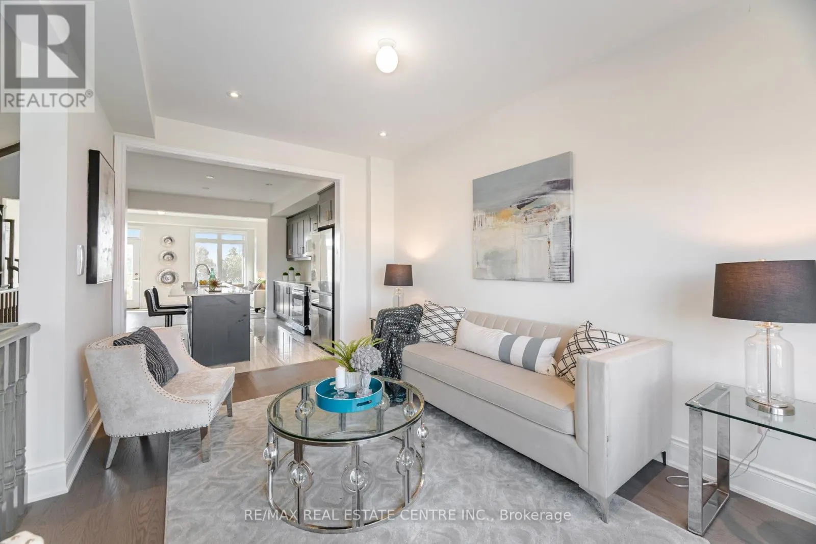 20 FOXSPARROW ROAD