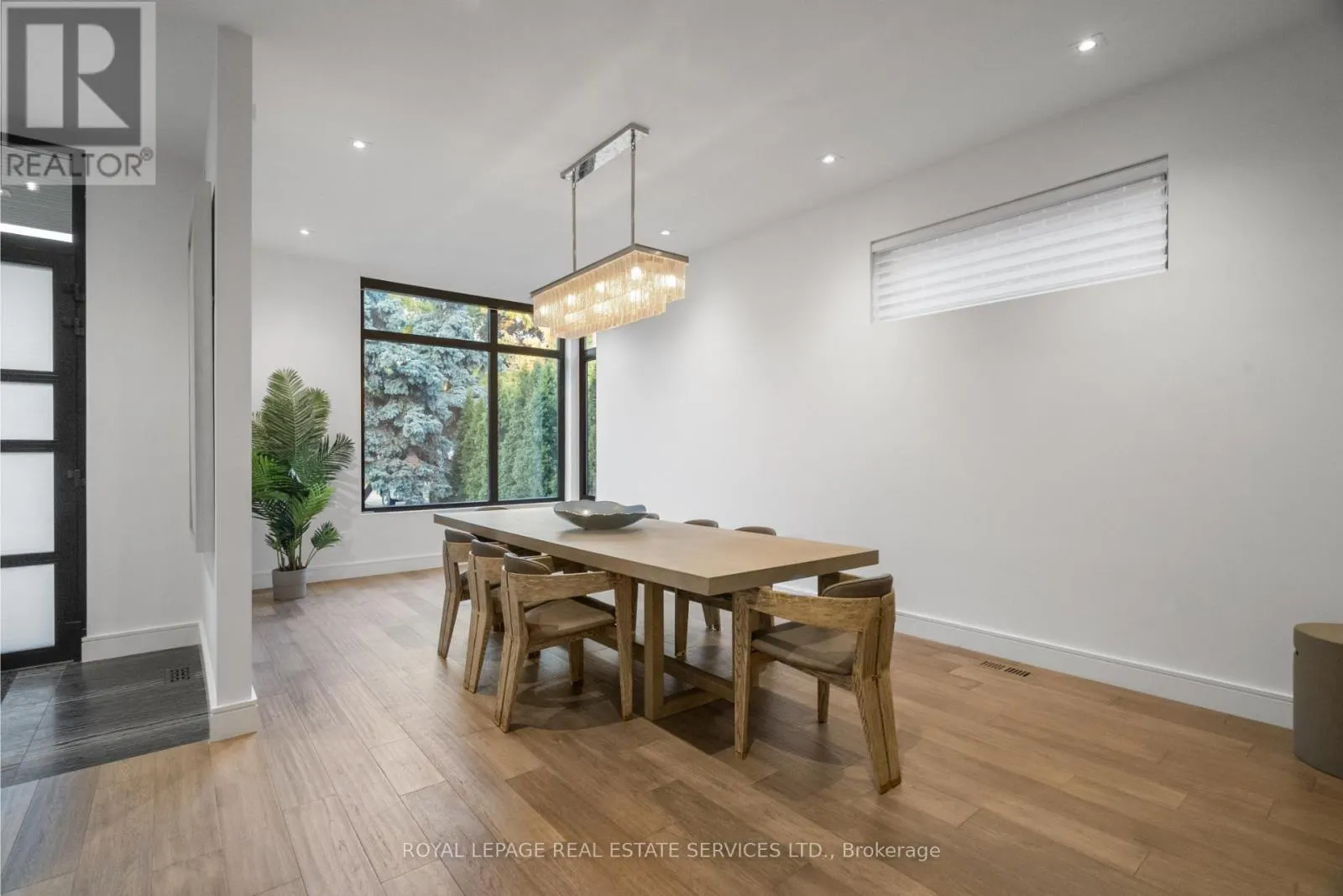 96 MONTGOMERY ROAD