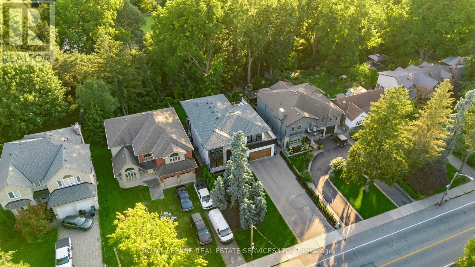 96 MONTGOMERY ROAD