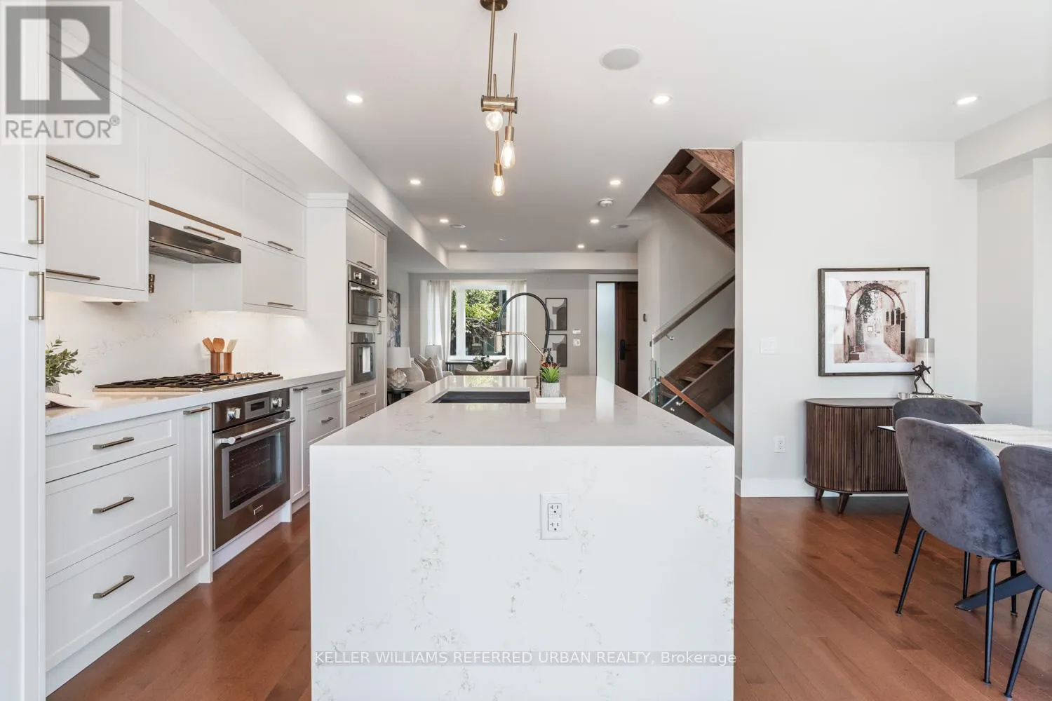 404 DELAWARE AVENUE