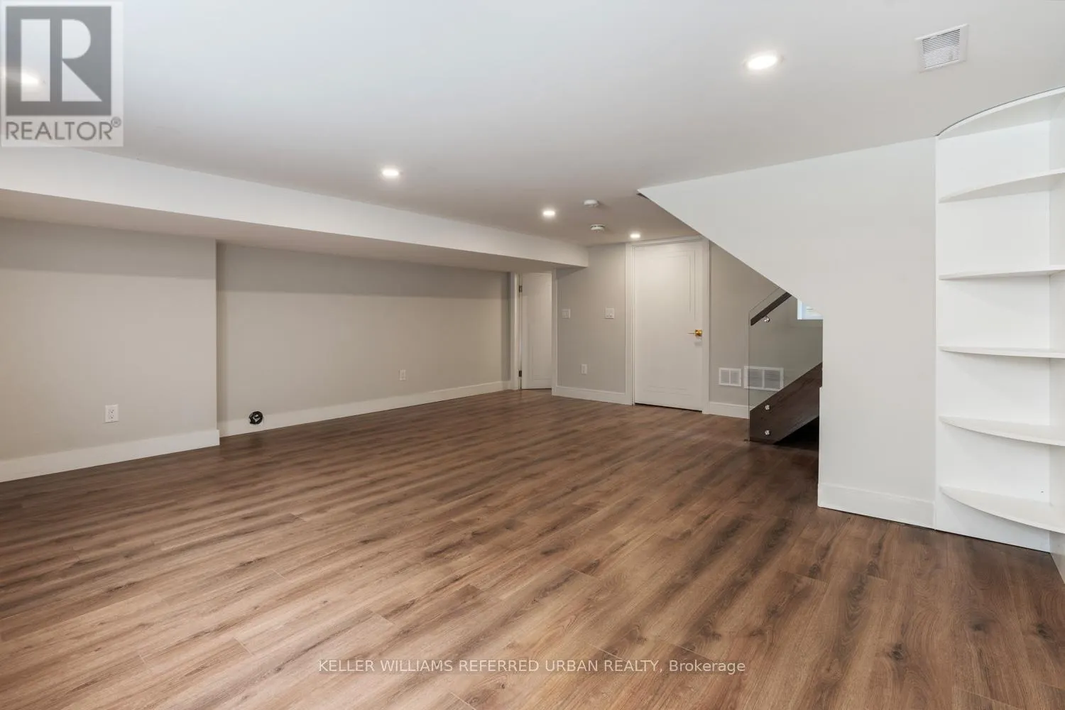 404 DELAWARE AVENUE