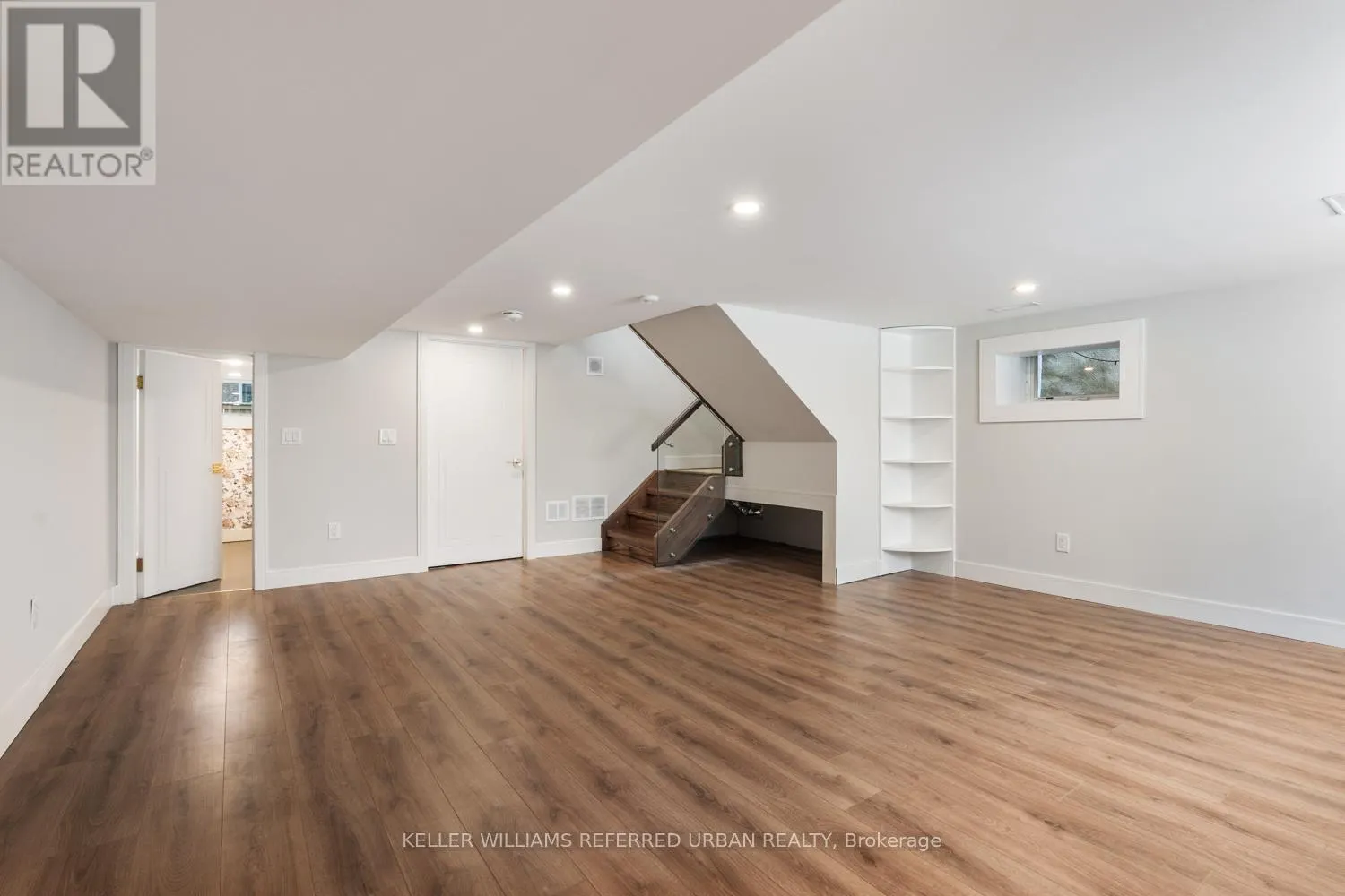 404 DELAWARE AVENUE