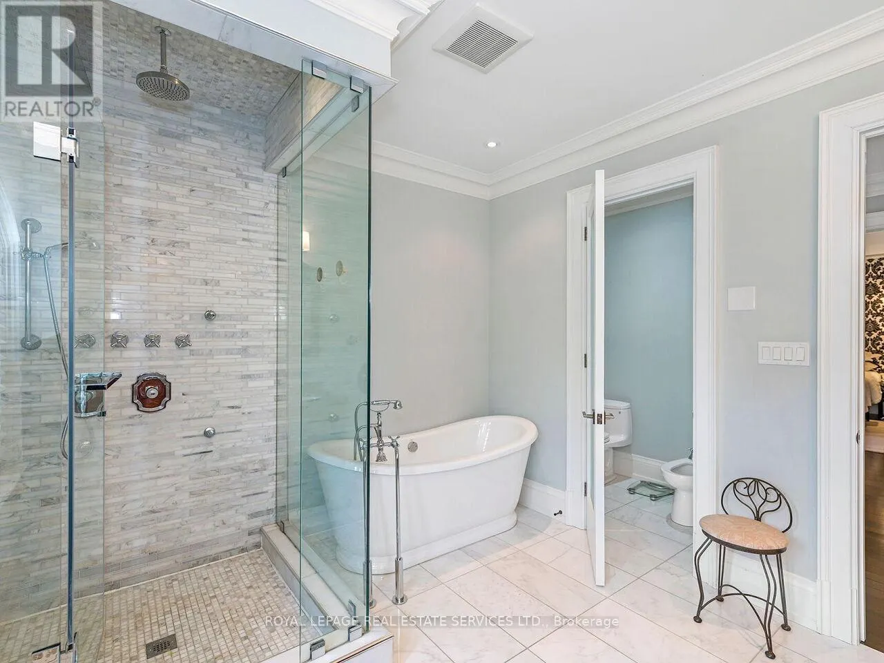 67 RENOWN ROAD