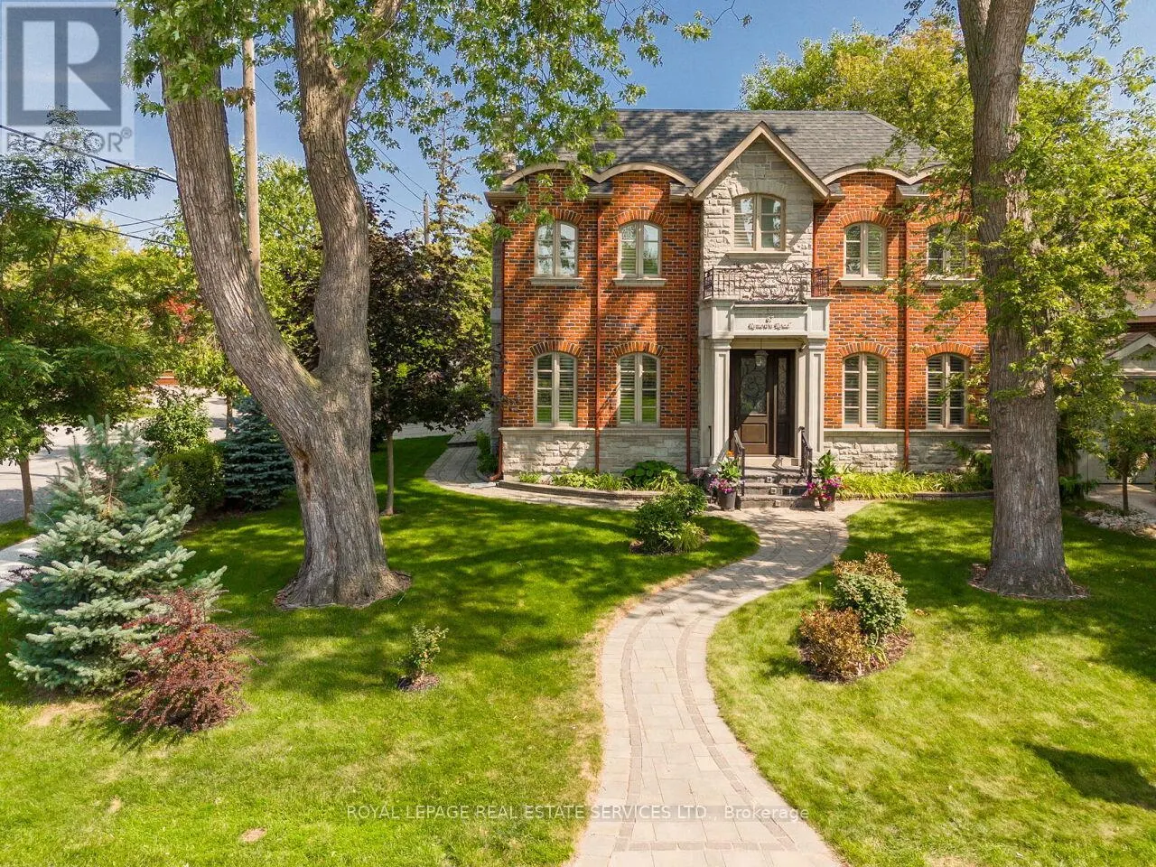67 RENOWN ROAD