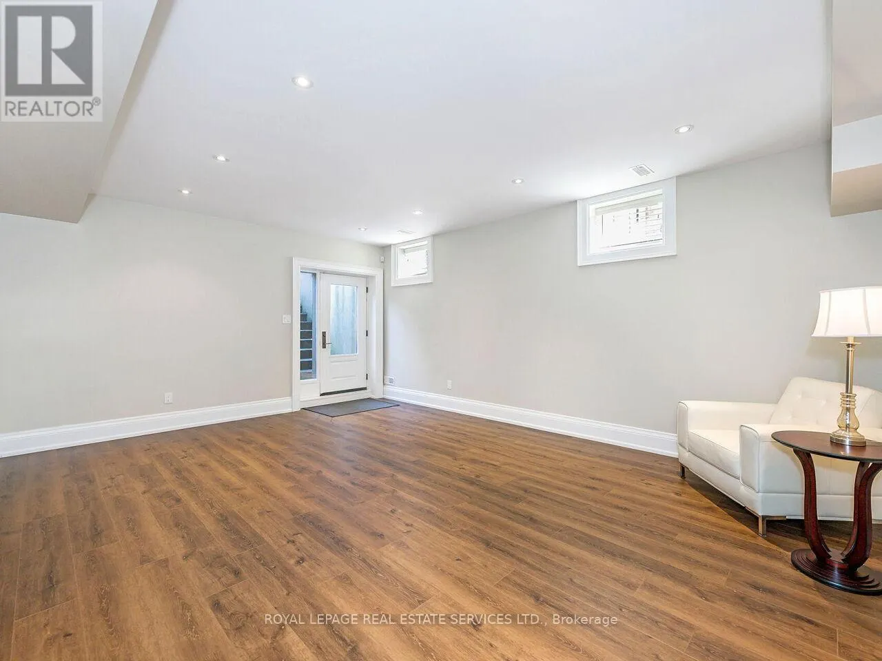 67 RENOWN ROAD