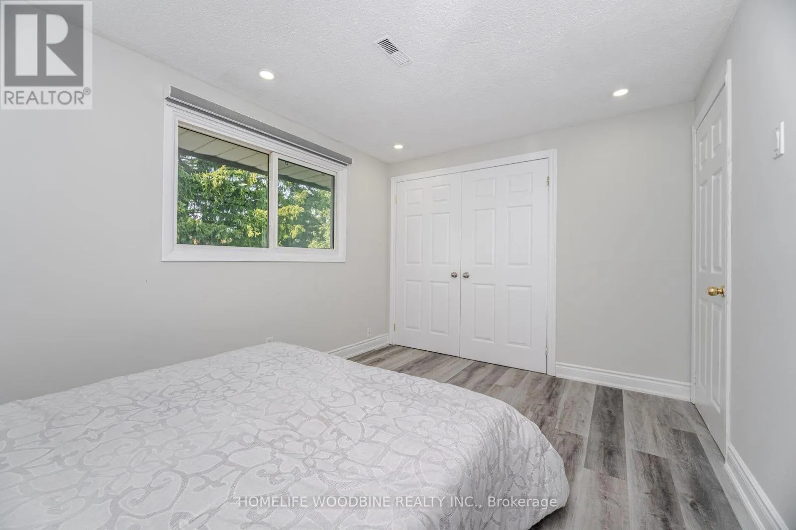 22 HIGHVIEW TRAIL