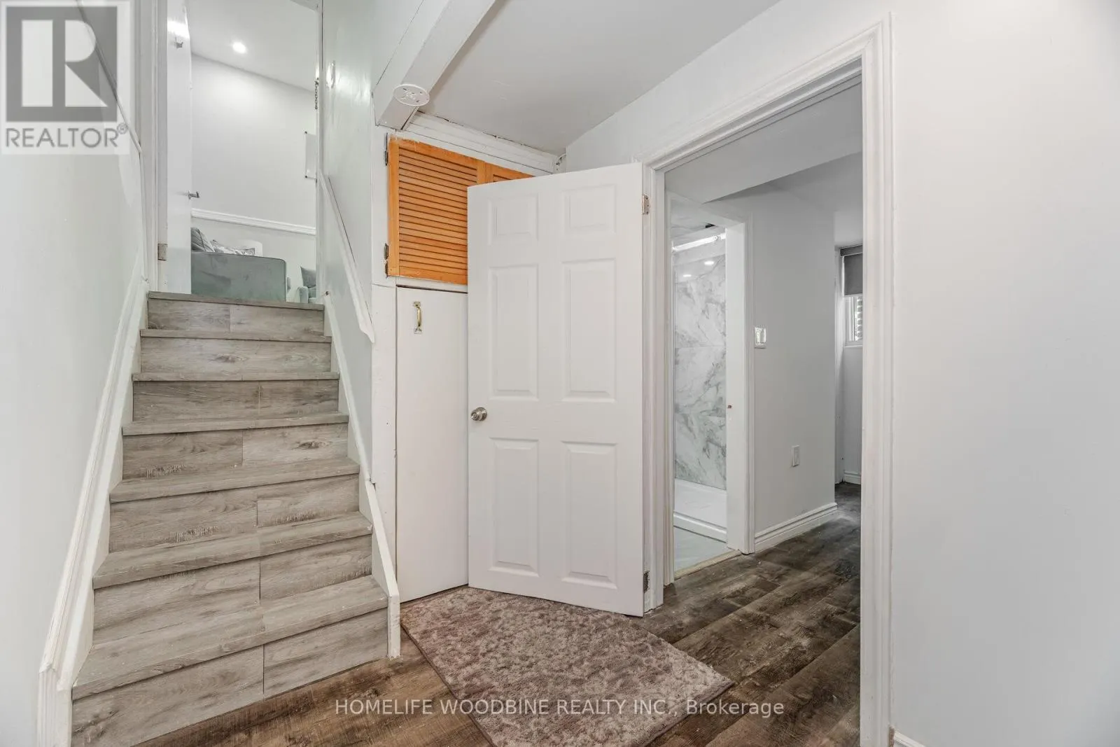 22 HIGHVIEW TRAIL