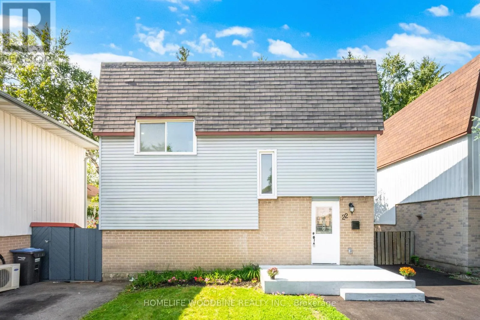 22 HIGHVIEW TRAIL