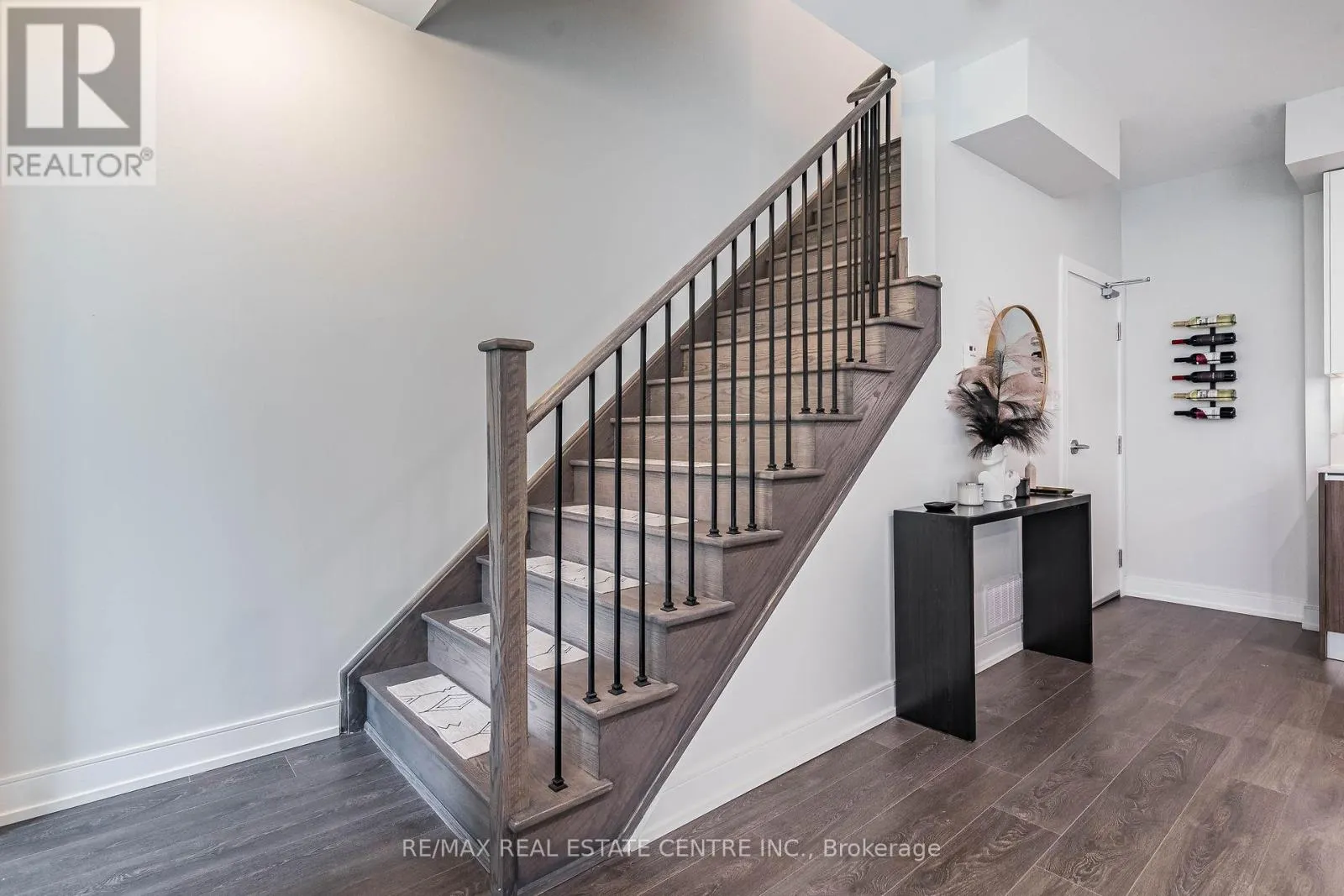 12 - 66 LONG BRANCH AVENUE