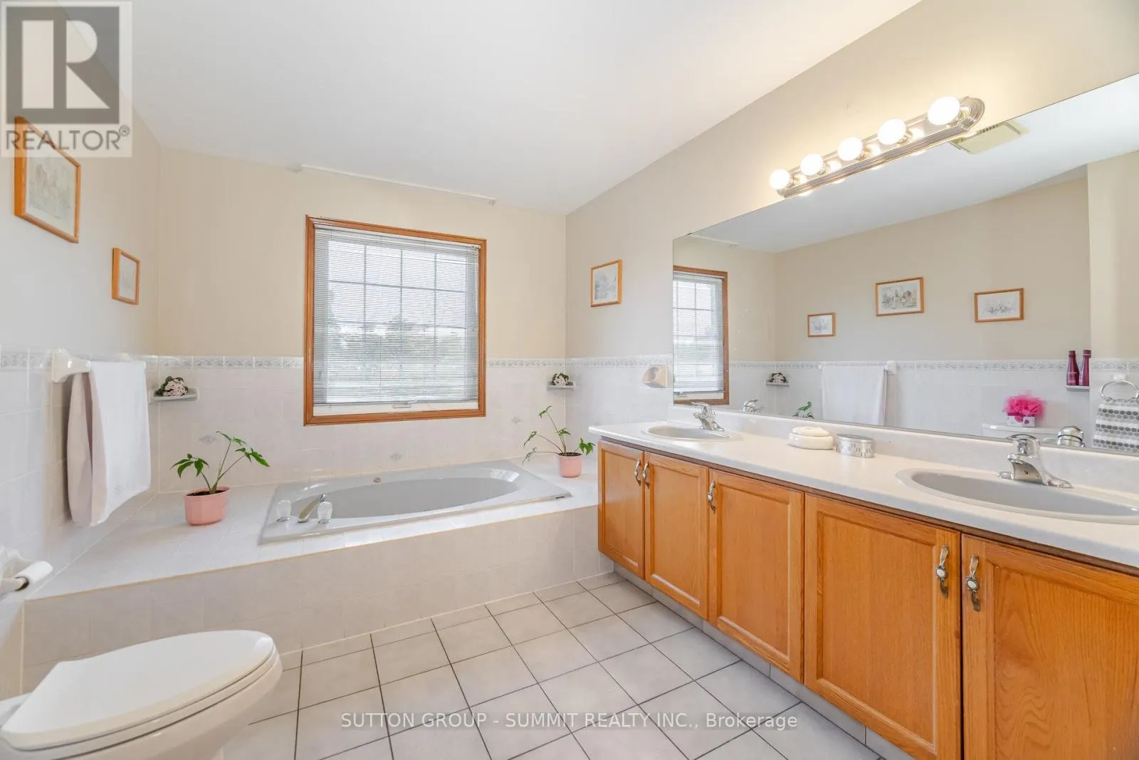 5205 SWIFTCURRENT TRAIL