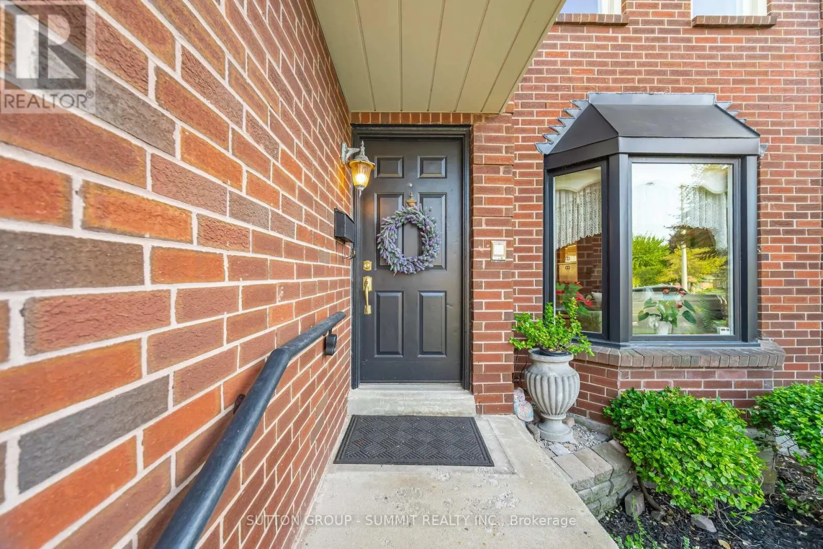 5205 SWIFTCURRENT TRAIL
