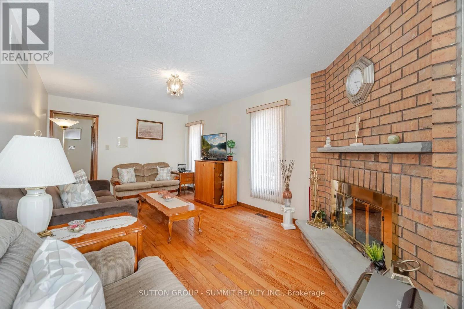 5205 SWIFTCURRENT TRAIL