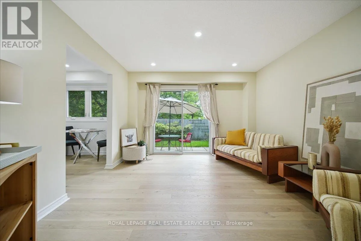 19 MILLSBOROUGH CRESCENT