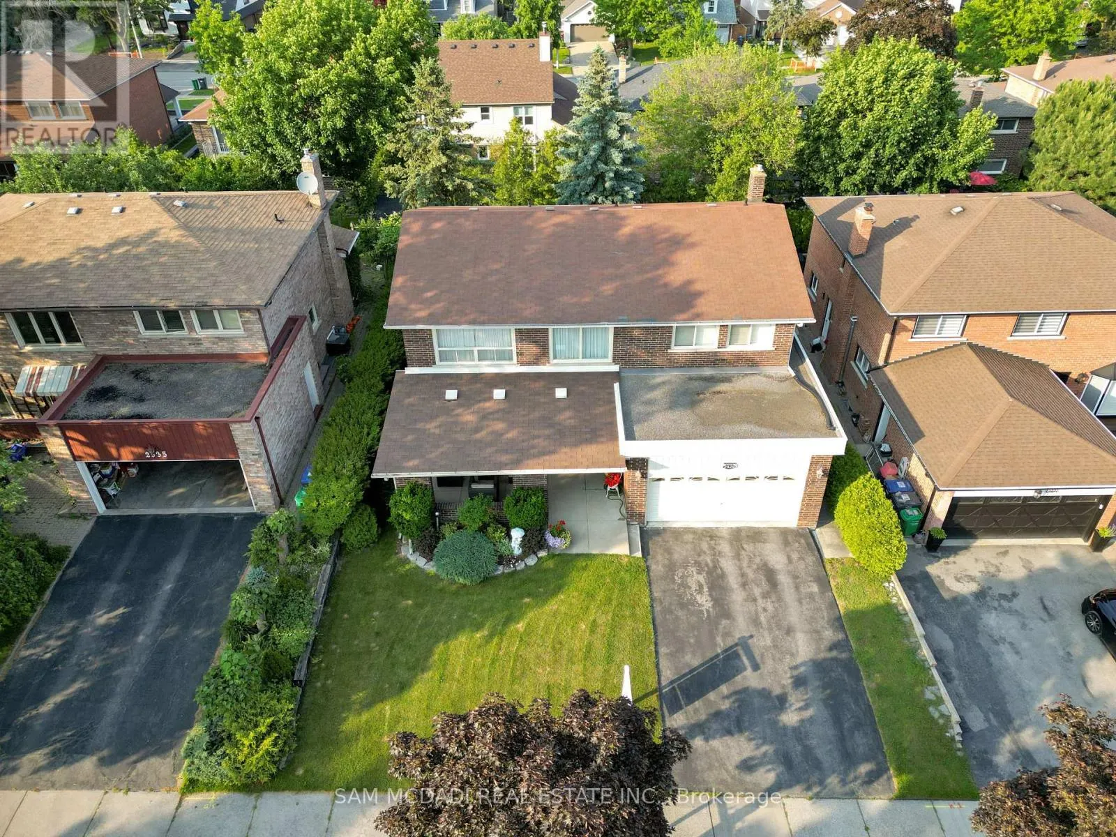 2529 CLAYMORE CRESCENT