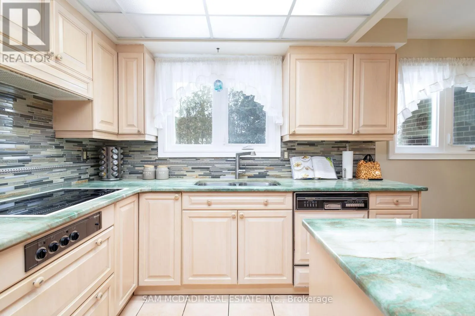 2529 CLAYMORE CRESCENT