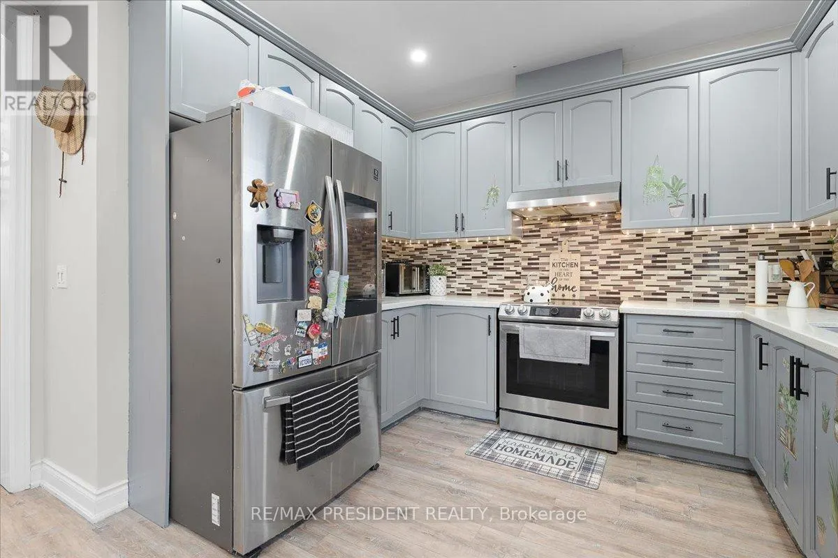 56 NATRONIA TRAIL