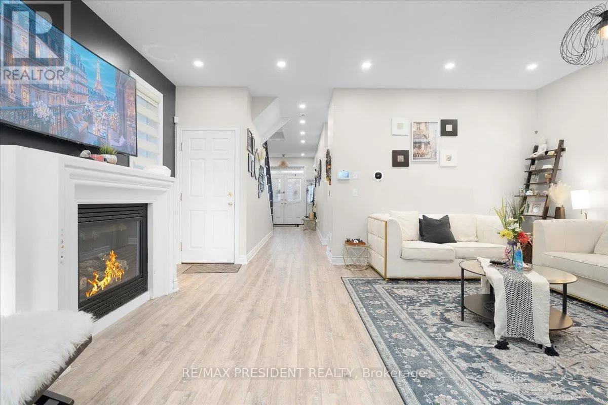 56 NATRONIA TRAIL