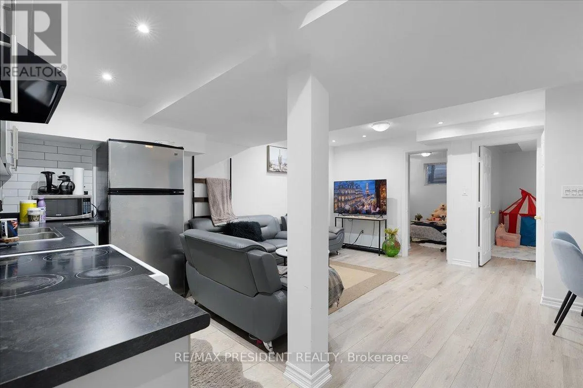 56 NATRONIA TRAIL