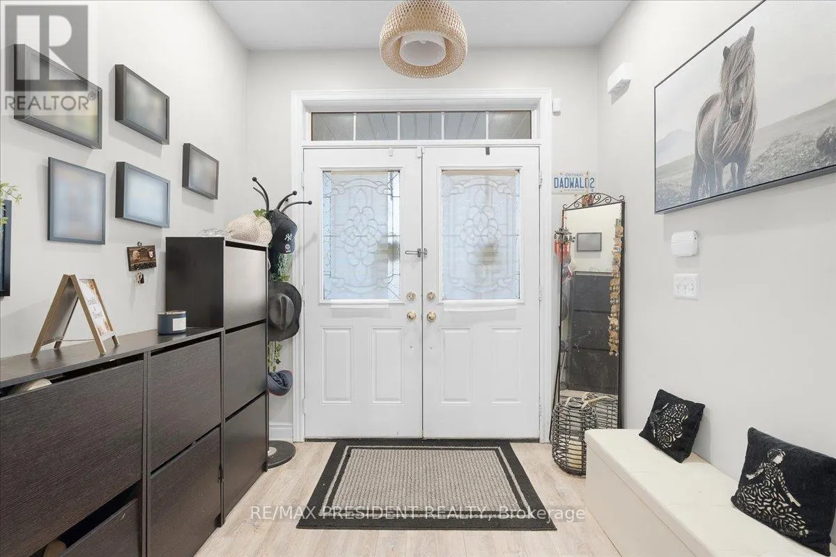 56 NATRONIA TRAIL