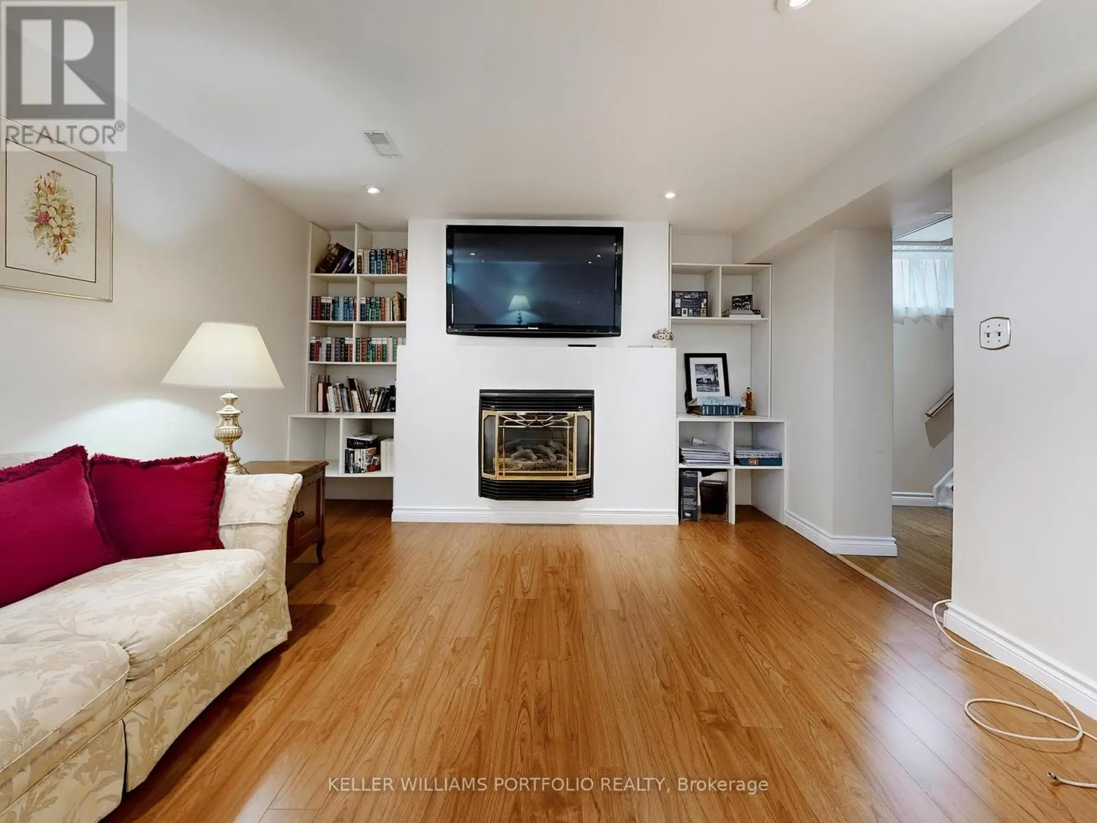 50 DIXFIELD DRIVE