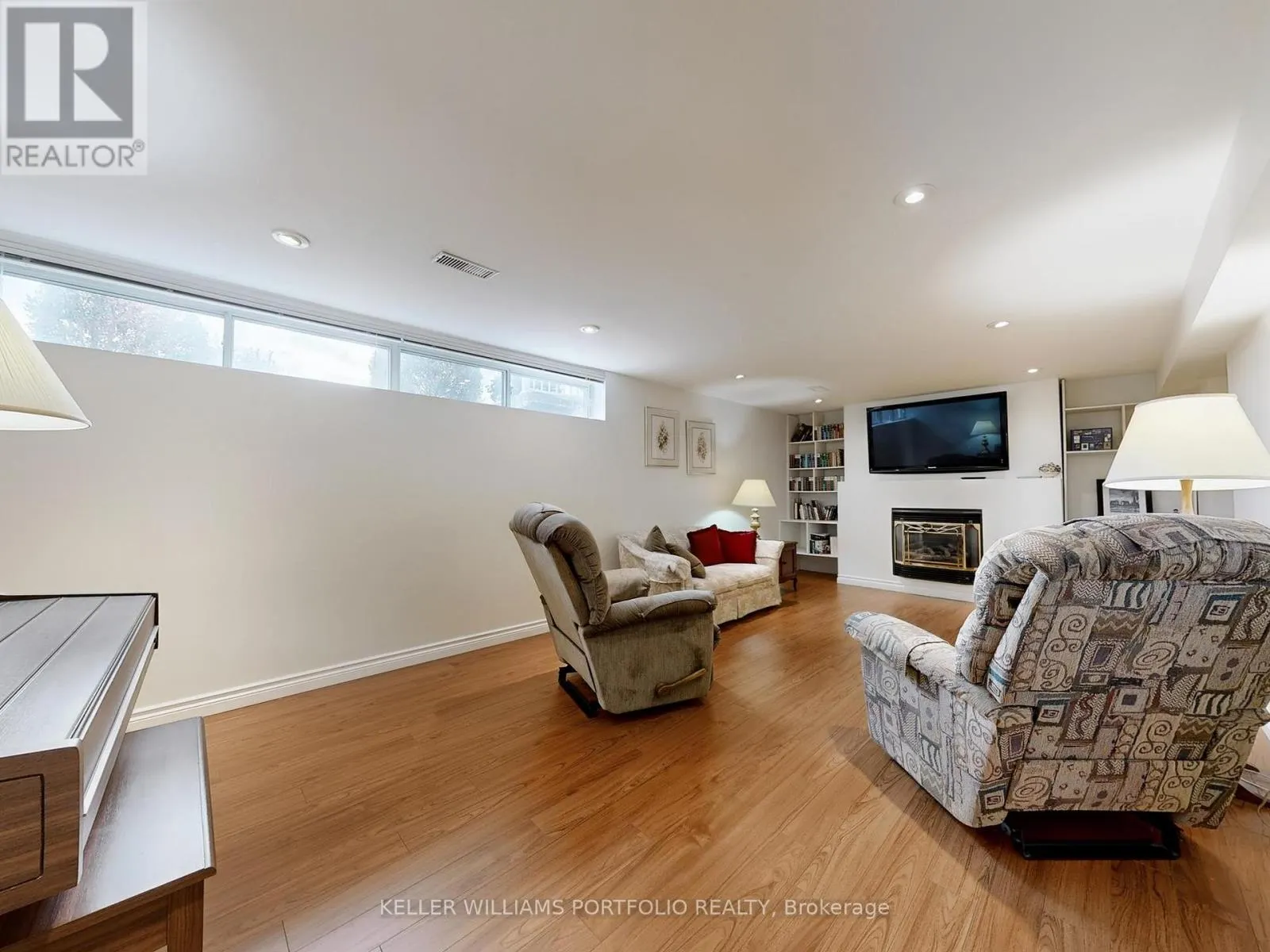 50 DIXFIELD DRIVE