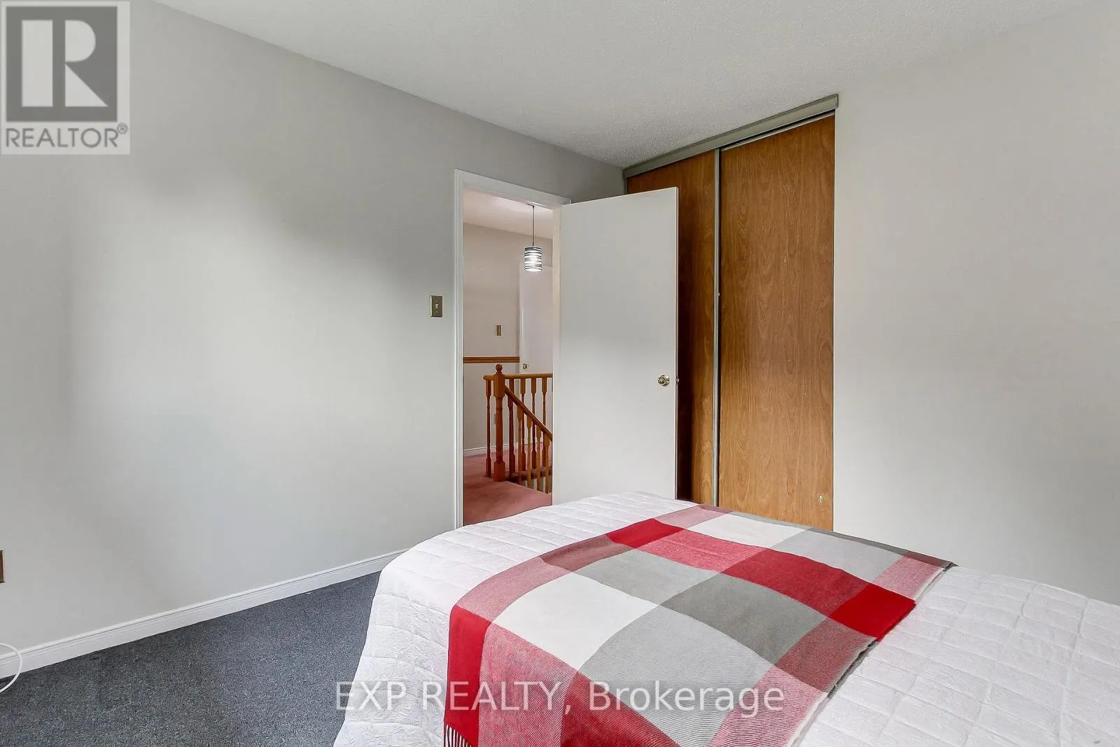 2 NUTTALL STREET
