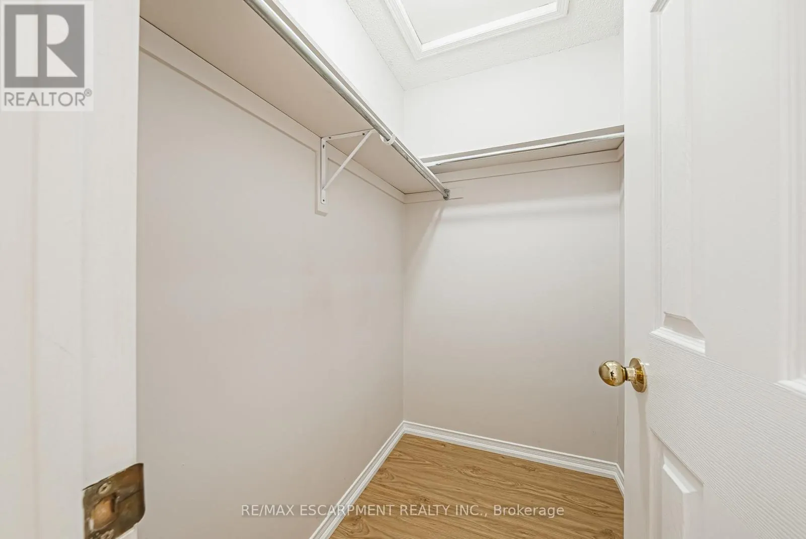 12 SUMMERFIELD CRESCENT