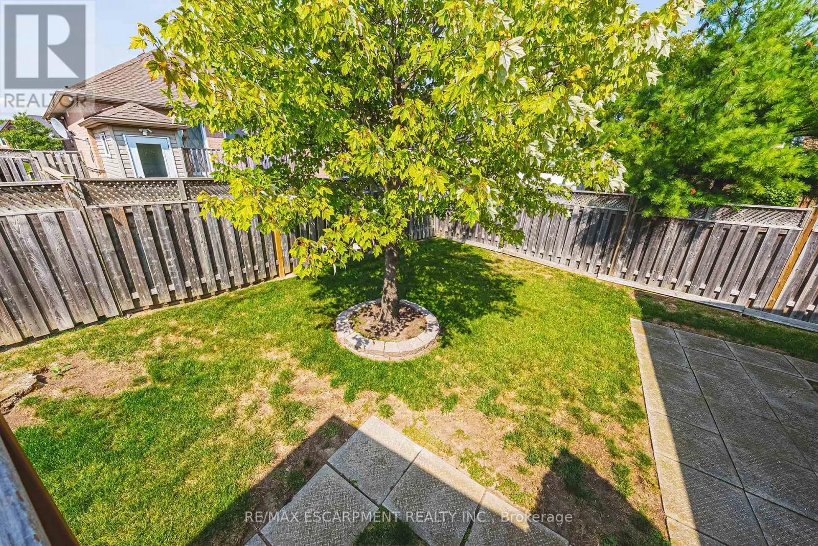 12 SUMMERFIELD CRESCENT