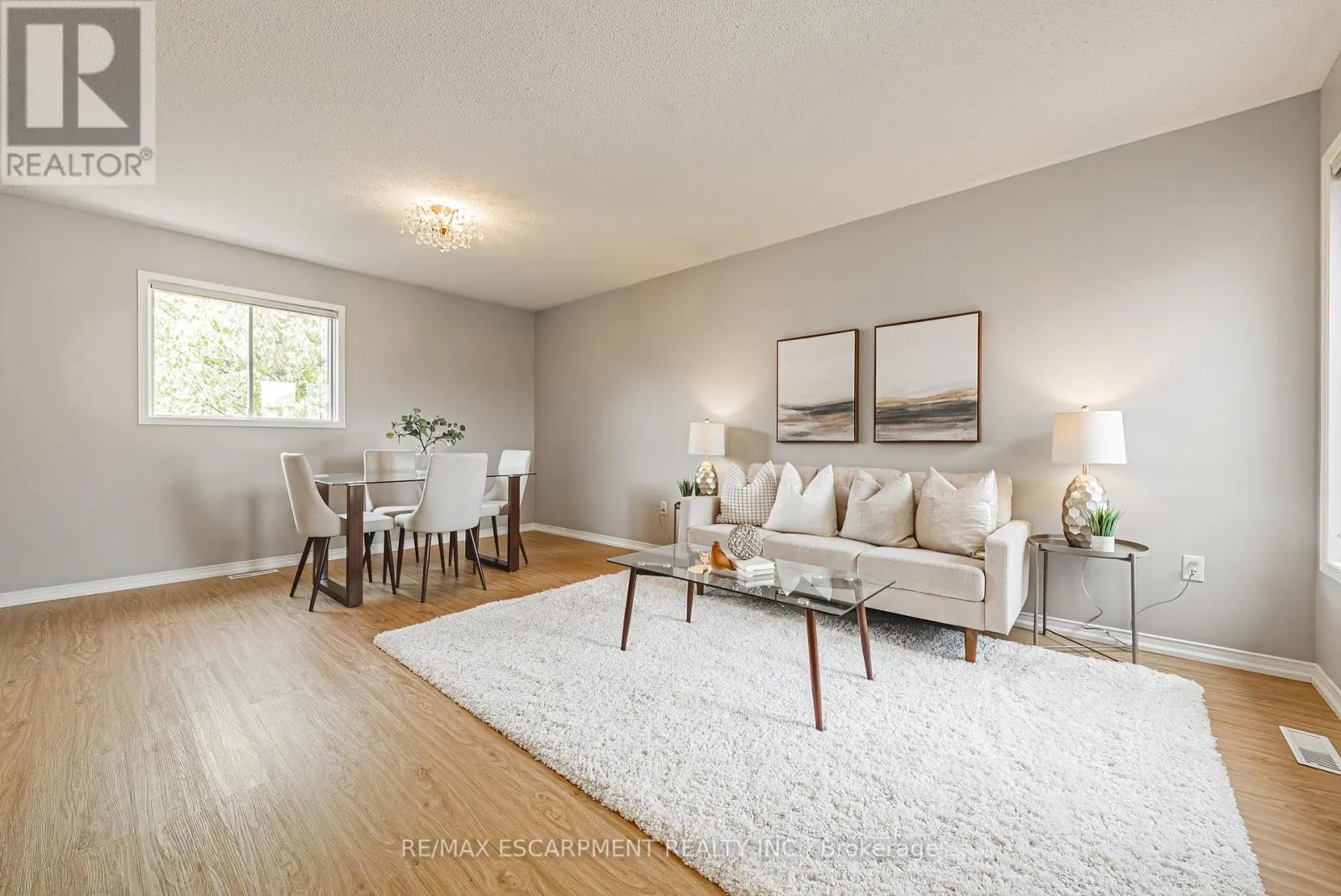 12 SUMMERFIELD CRESCENT