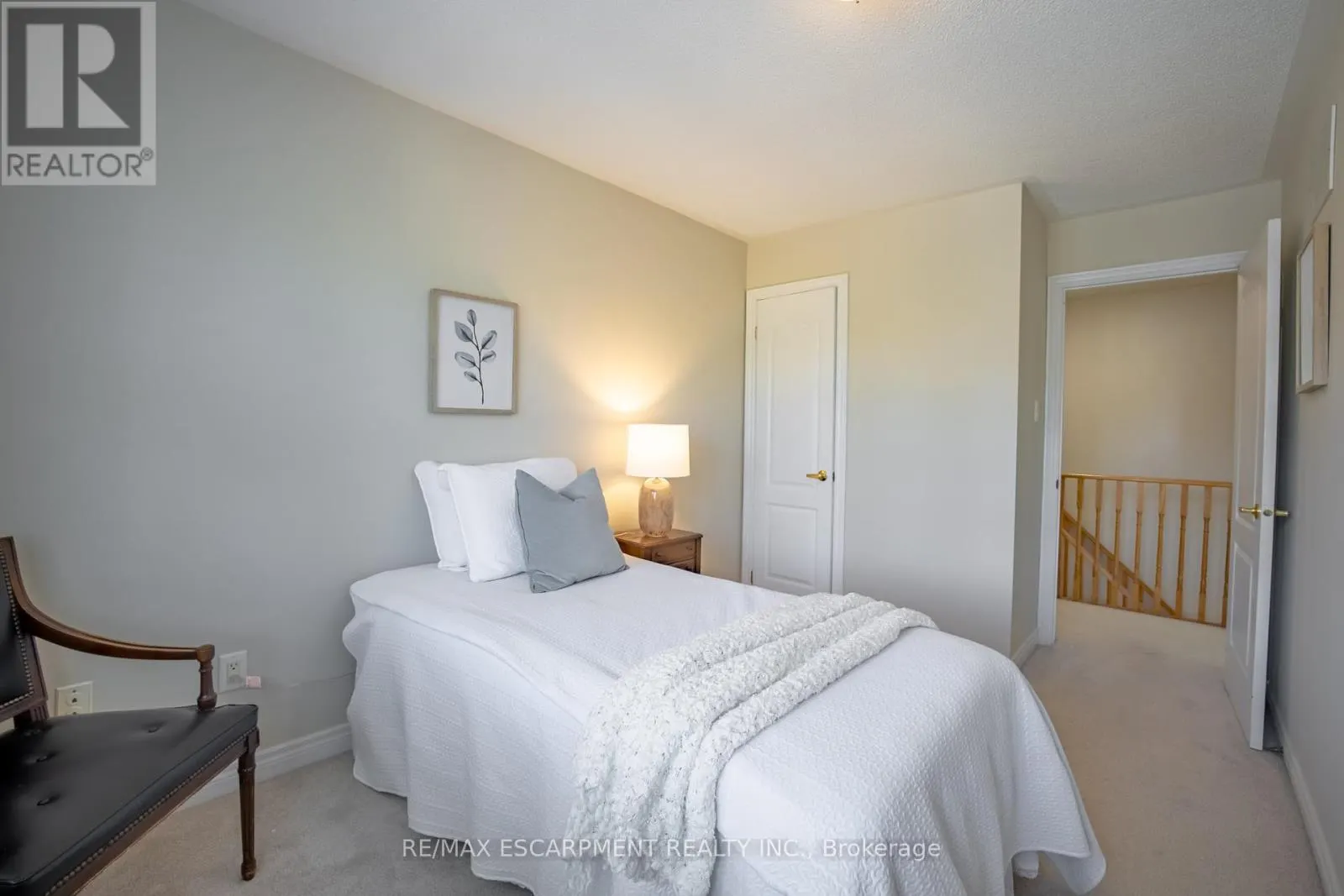 11 - 1050 GRAND BOULEVARD