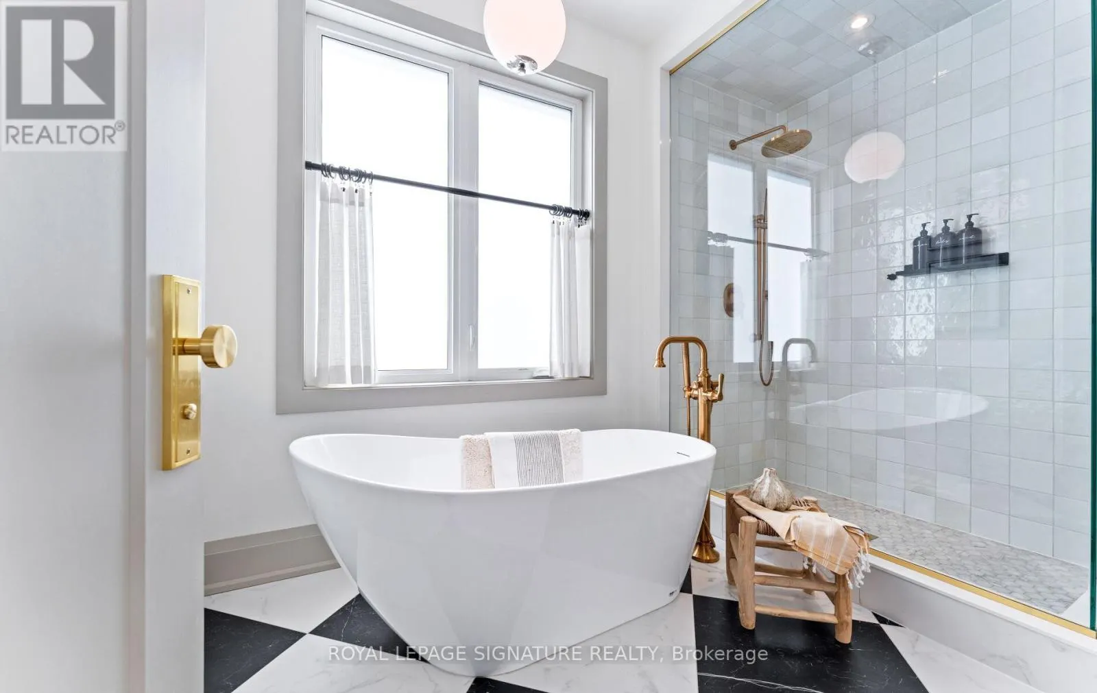 3186 WILLIAM CUTMORE BOULEVARD