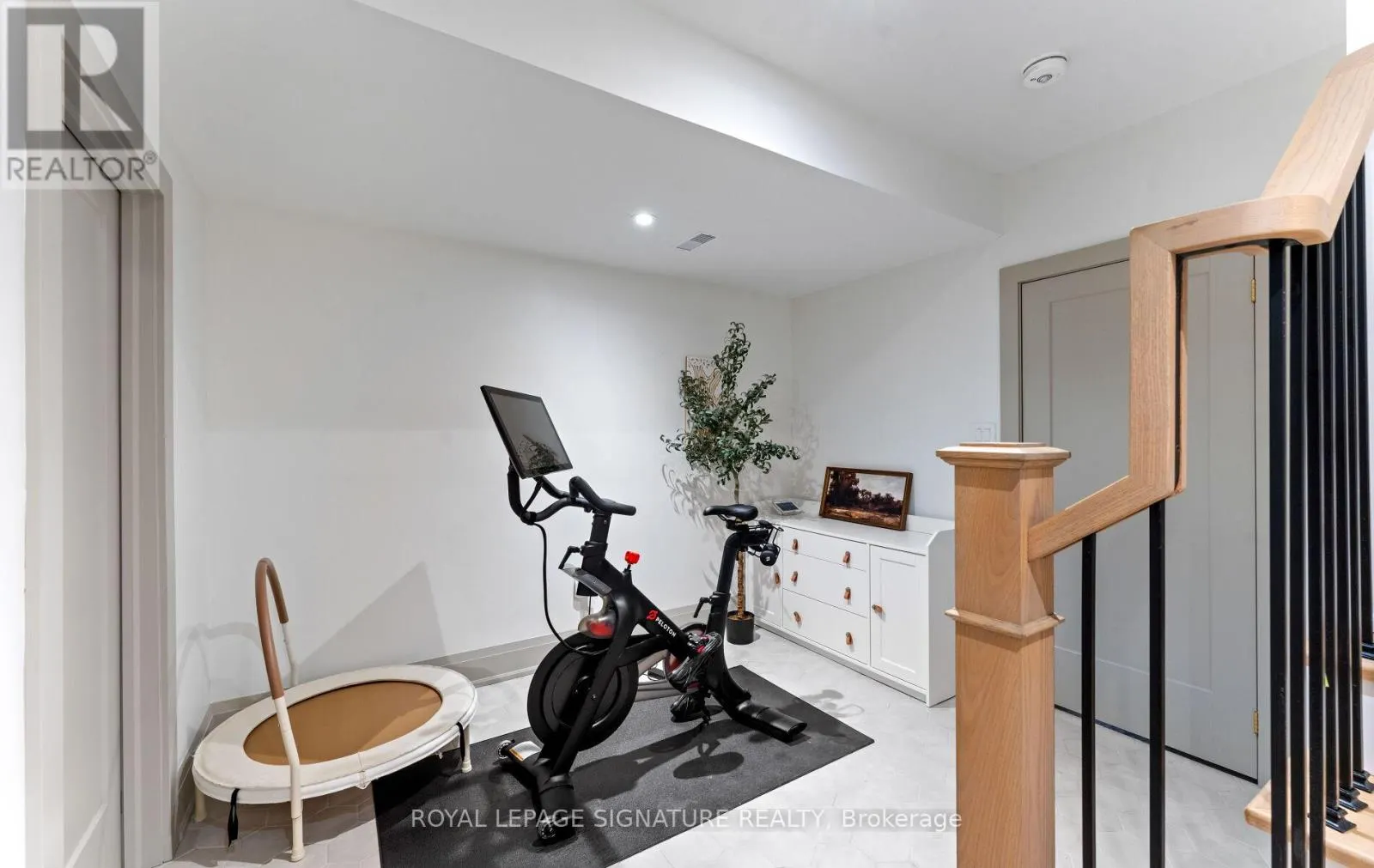 3186 WILLIAM CUTMORE BOULEVARD