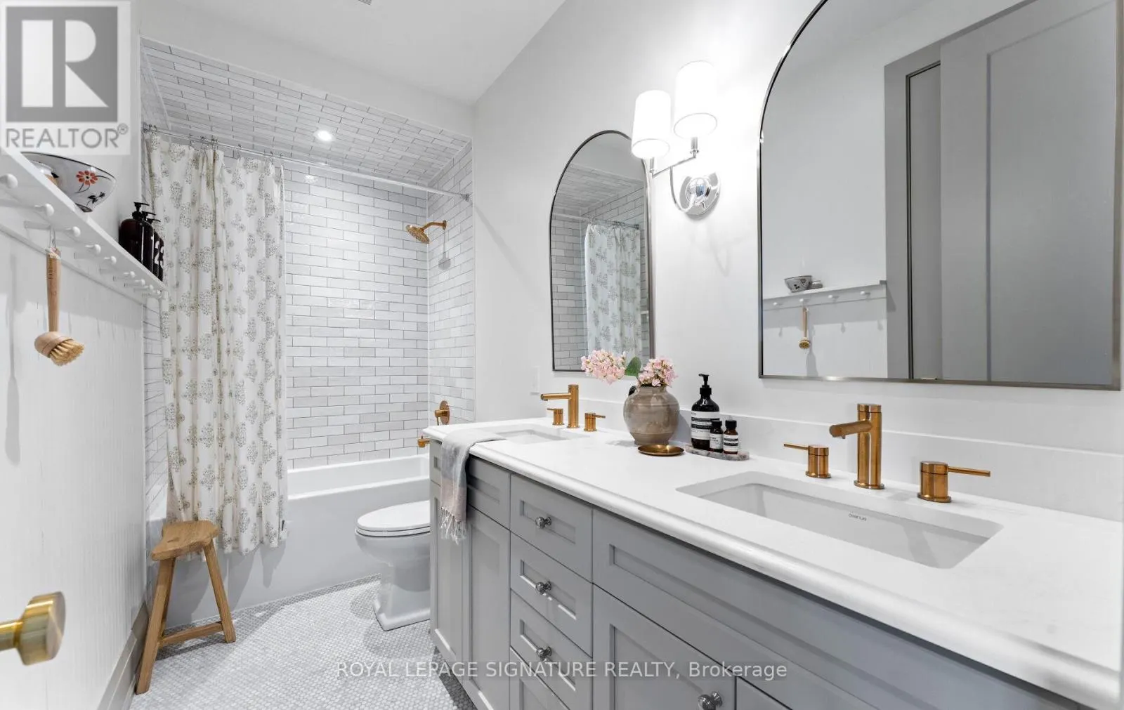 3186 WILLIAM CUTMORE BOULEVARD