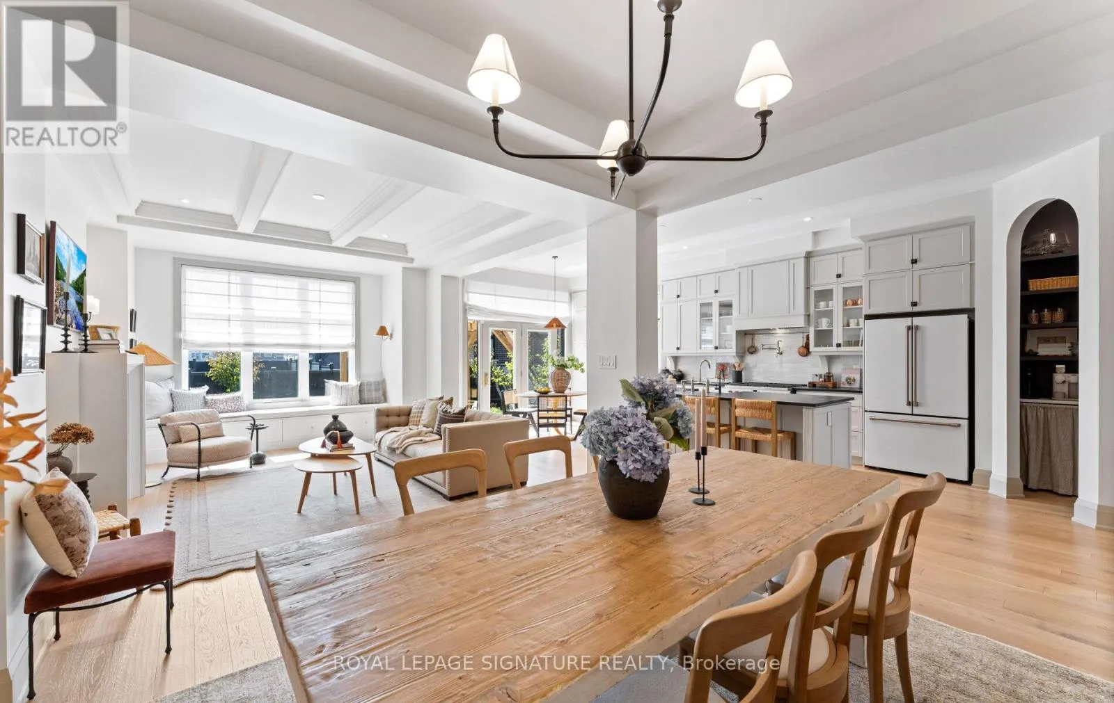 3186 WILLIAM CUTMORE BOULEVARD
