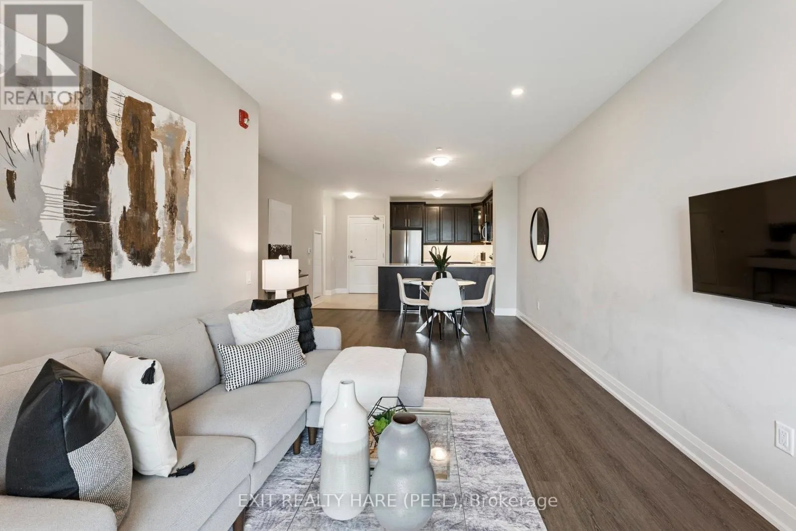 223 - 830 MEGSON TERRACE