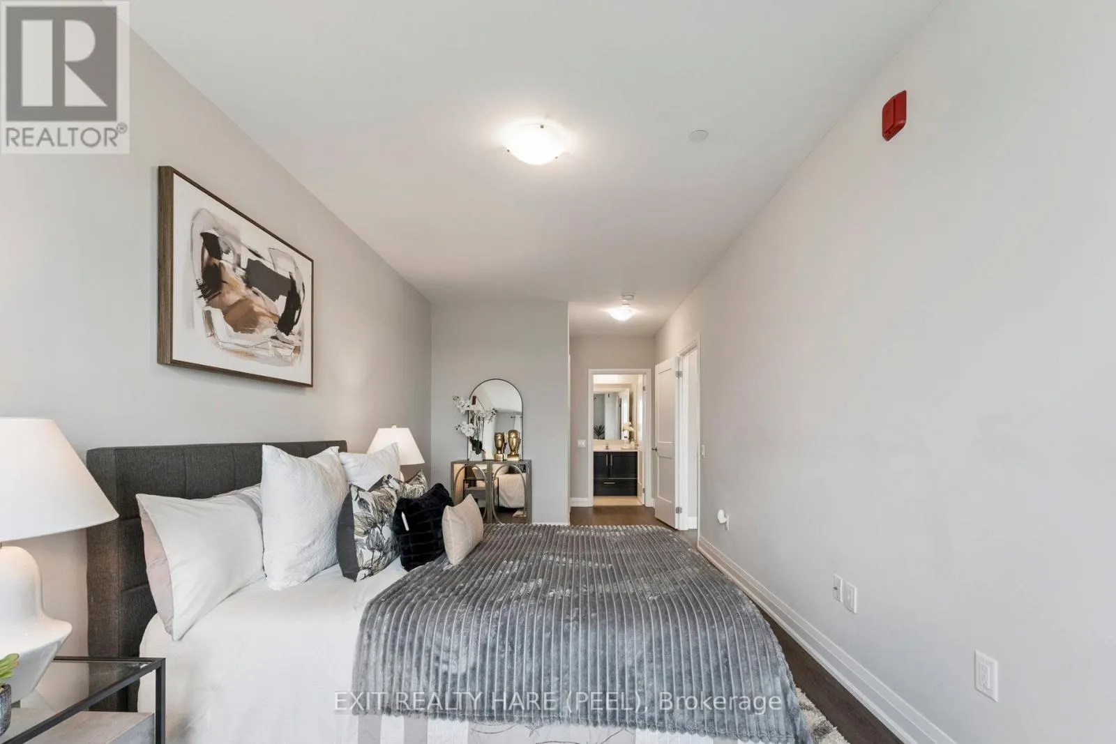 223 - 830 MEGSON TERRACE